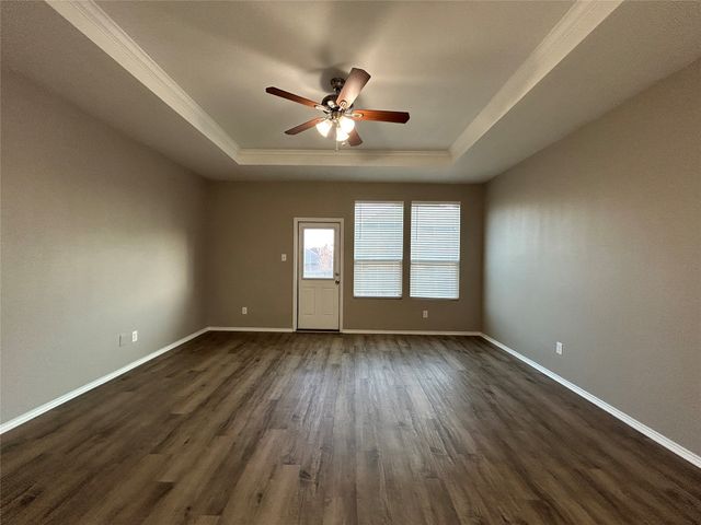 5821 Mirror Ridge Drive, Fort Worth, TX 76179