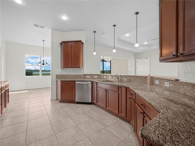 6136 PEBBLE BEACH BOULEVARD, Winter Haven, FL 33884