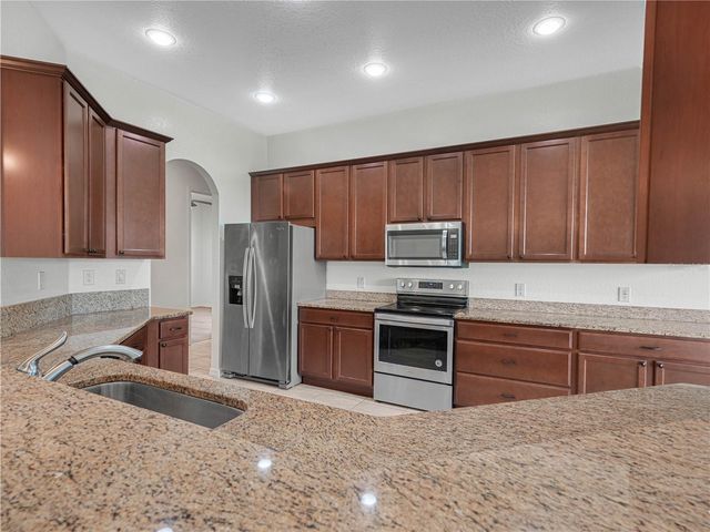6136 PEBBLE BEACH BOULEVARD, Winter Haven, FL 33884