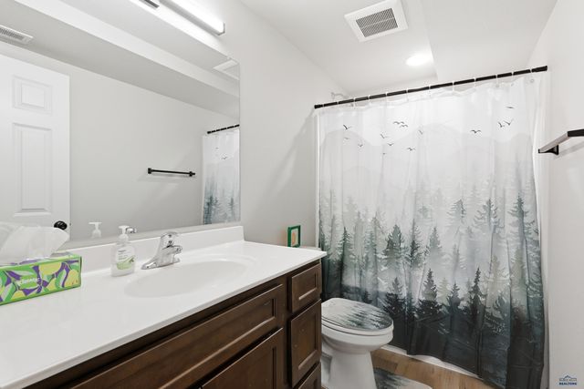 3950 HARALSON LN, Rapid City, SD 57703