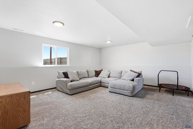 3950 HARALSON LN, Rapid City, SD 57703