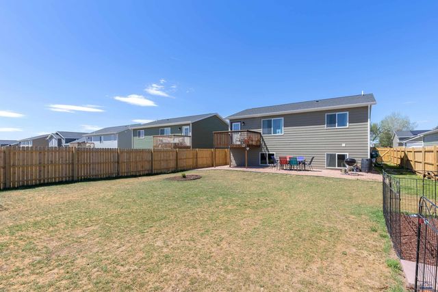 3950 HARALSON LN, Rapid City, SD 57703