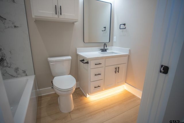 13932 Cedar Vista Lane, Tyler, TX 75704