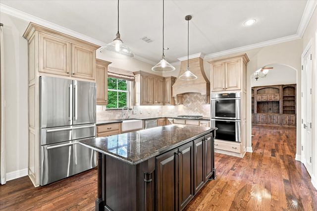 3008 Elm River Drive, Fort Worth, TX 76116