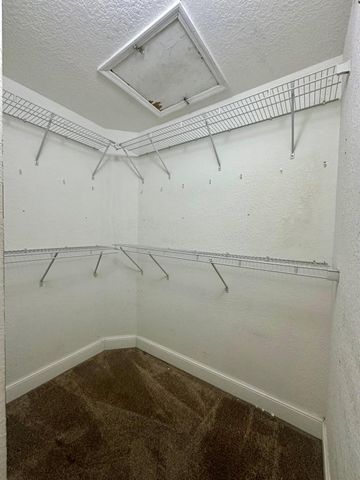 11475 NW 94th Place 3, Hialeah Gardens, FL 33018