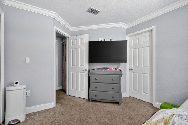 11475 NW 94th Place 3, Hialeah Gardens, FL 33018