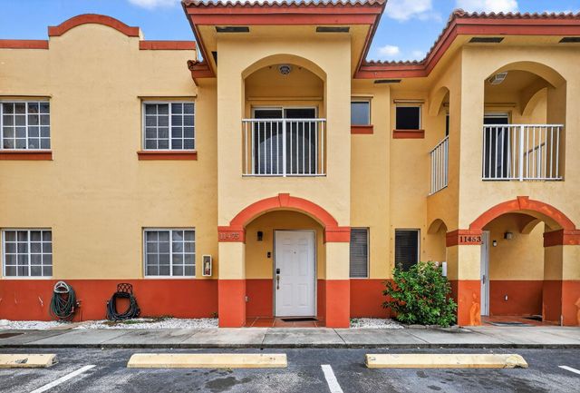 11475 NW 94th Place 3, Hialeah Gardens, FL 33018