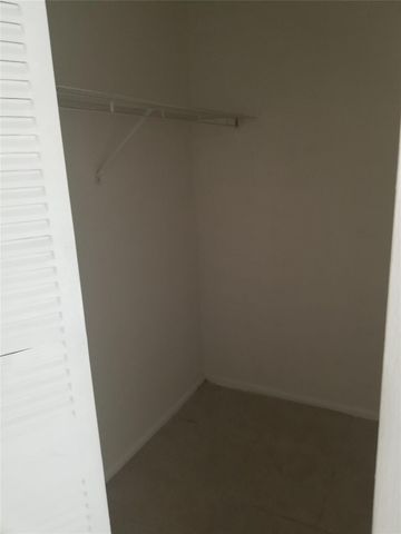 2017 NW 46th Avenue 310A, Fort Lauderdale, FL 33313