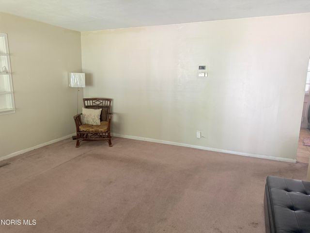 102 Friars Lane, Toledo, OH 43615