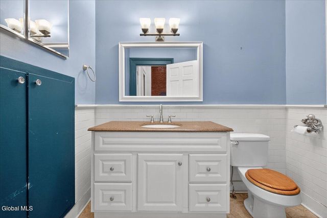 58 Elm Street, Albany, NY 12202