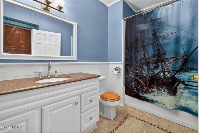 58 Elm Street, Albany, NY 12202