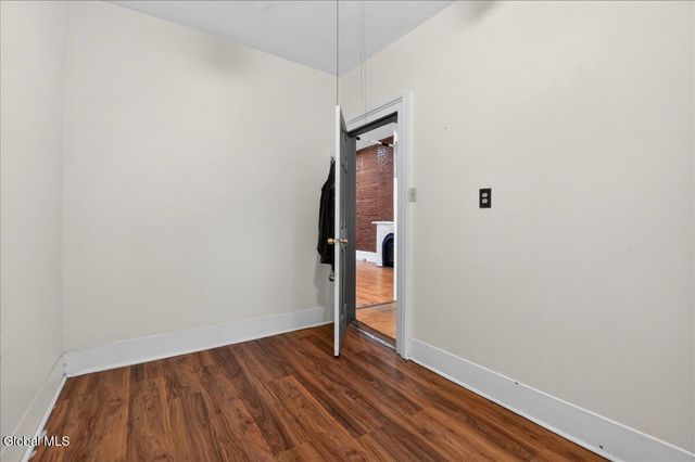 58 Elm Street, Albany, NY 12202