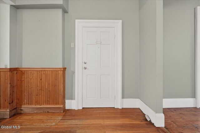 58 Elm Street, Albany, NY 12202