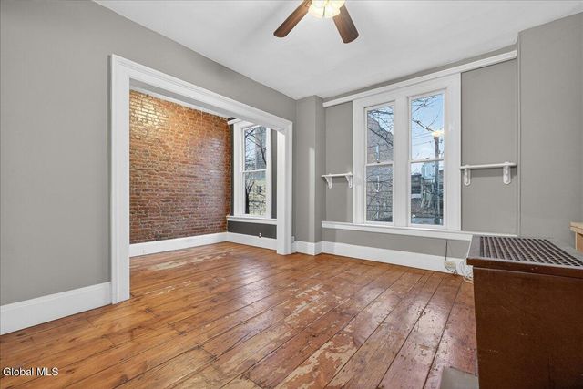 58 Elm Street, Albany, NY 12202