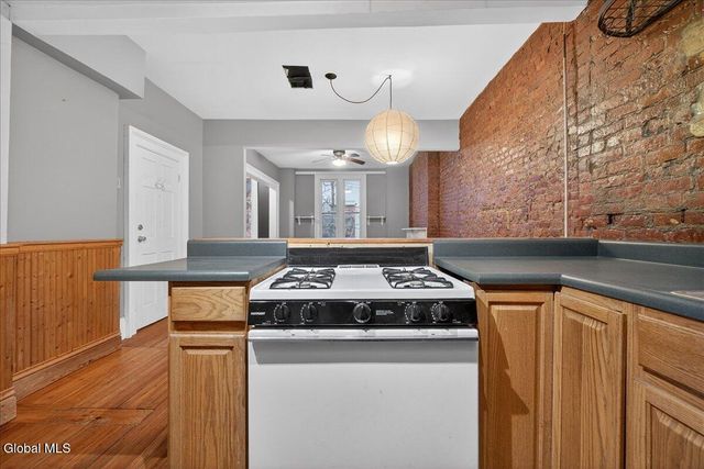 58 Elm Street, Albany, NY 12202