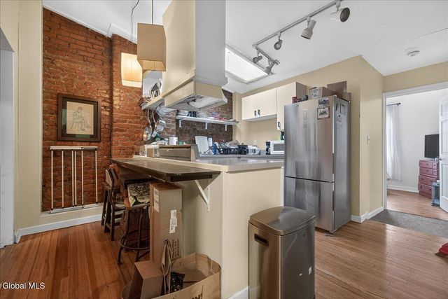 58 Elm Street, Albany, NY 12202