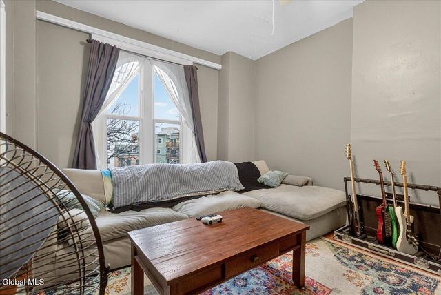 58 Elm Street, Albany, NY 12202