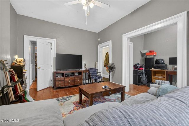 58 Elm Street, Albany, NY 12202