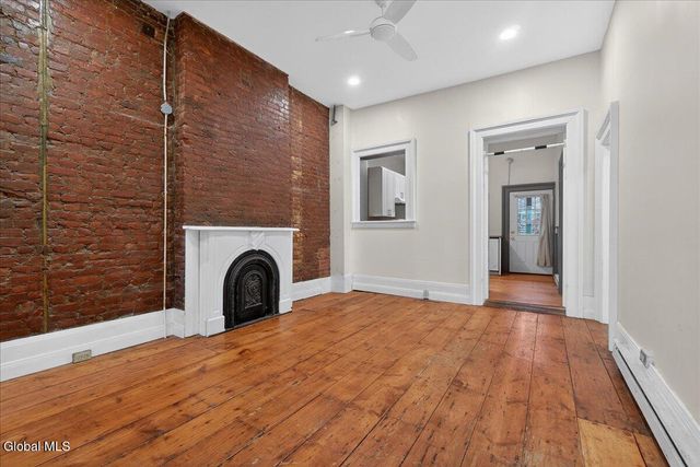 58 Elm Street, Albany, NY 12202