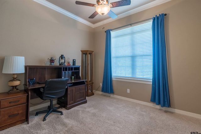 4149 An County Rd 2202, Palestine, TX 75803