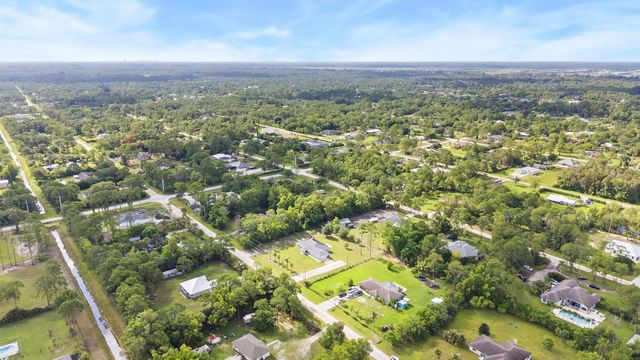 17610 76th Street N, Loxahatchee, FL 33470