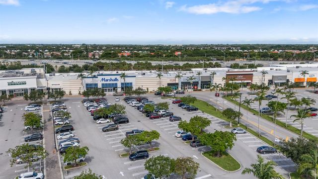 17610 76th Street N, Loxahatchee, FL 33470