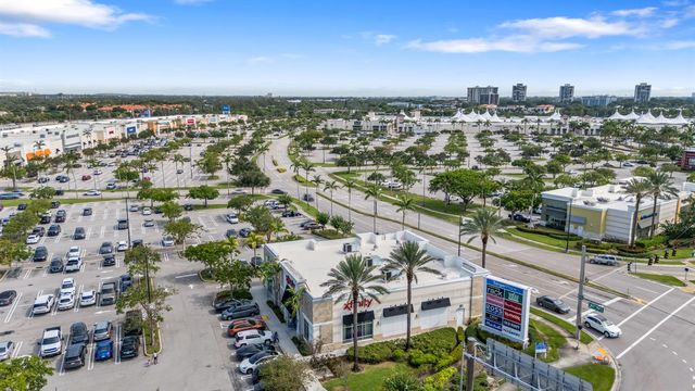 17610 76th Street N, Loxahatchee, FL 33470