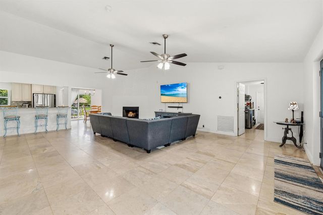 17610 76th Street N, Loxahatchee, FL 33470