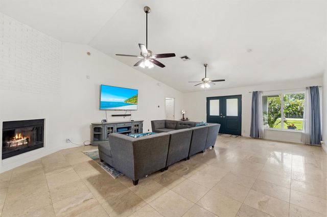 17610 76th Street N, Loxahatchee, FL 33470