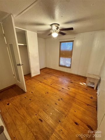 34&20 Shorty Miller Road, Taylorsville, NC 28681