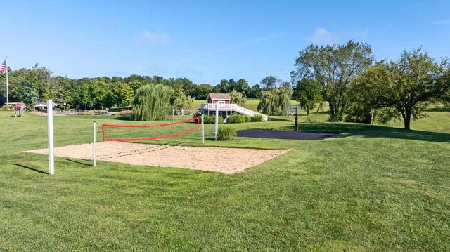 5643 Yankee Street, Fredericktown, OH 43019