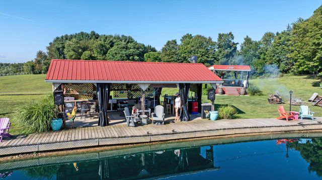 5643 Yankee Street, Fredericktown, OH 43019