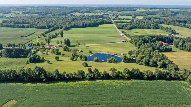 5643 Yankee Street, Fredericktown, OH 43019