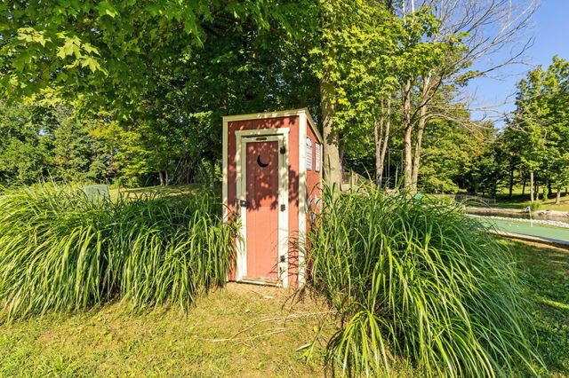 5643 Yankee Street, Fredericktown, OH 43019