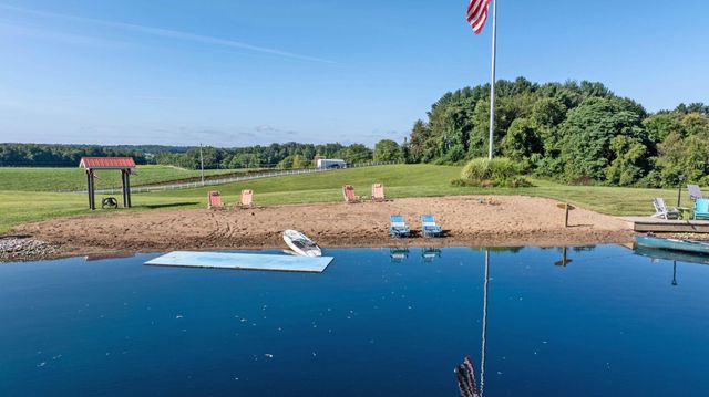 5643 Yankee Street, Fredericktown, OH 43019