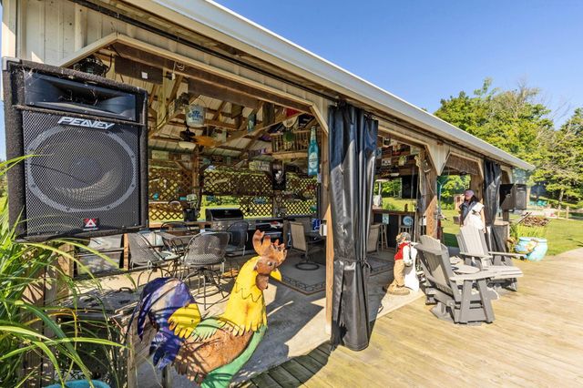 5643 Yankee Street, Fredericktown, OH 43019