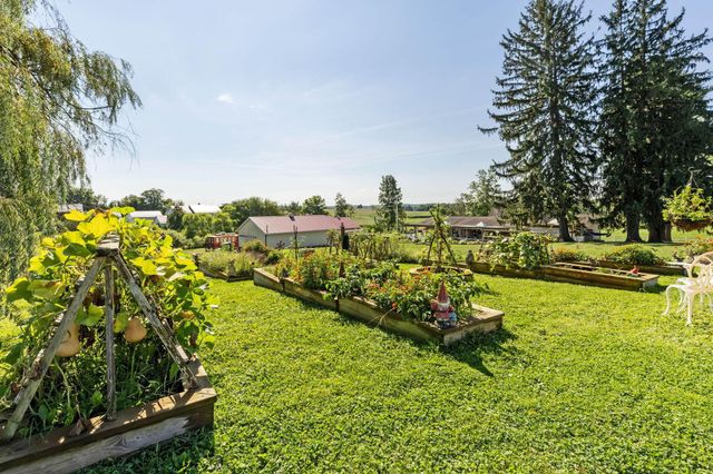 5643 Yankee Street, Fredericktown, OH 43019