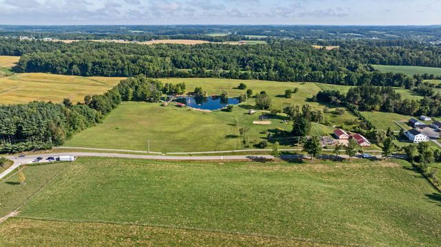 5643 Yankee Street, Fredericktown, OH 43019