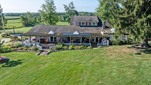 5643 Yankee Street, Fredericktown, OH 43019