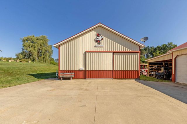 5643 Yankee Street, Fredericktown, OH 43019