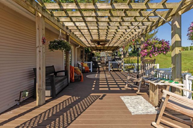 5643 Yankee Street, Fredericktown, OH 43019