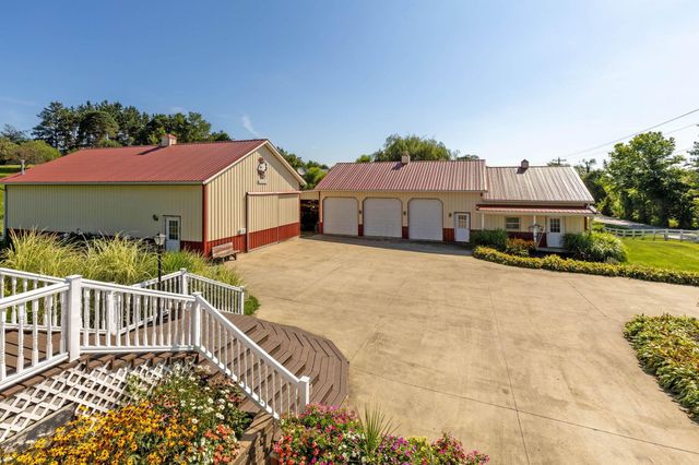 5643 Yankee Street, Fredericktown, OH 43019