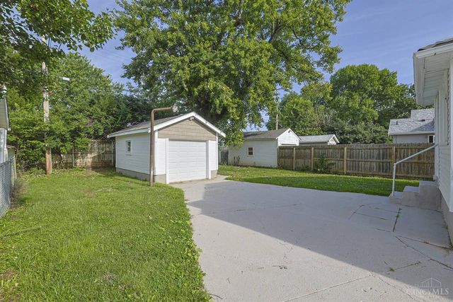 2647 Freeman Avenue, Hamilton, OH 45015