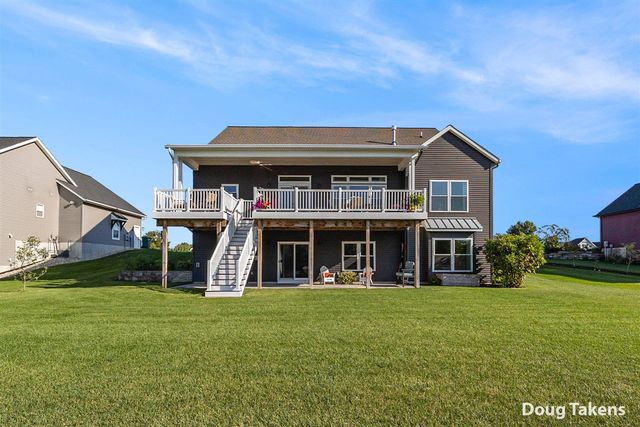5356 Eagle Cove Drive, Hudsonville, MI 49426