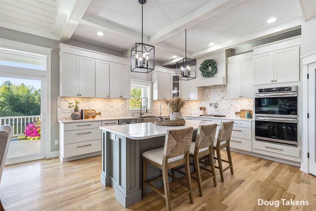 5356 Eagle Cove Drive, Hudsonville, MI 49426