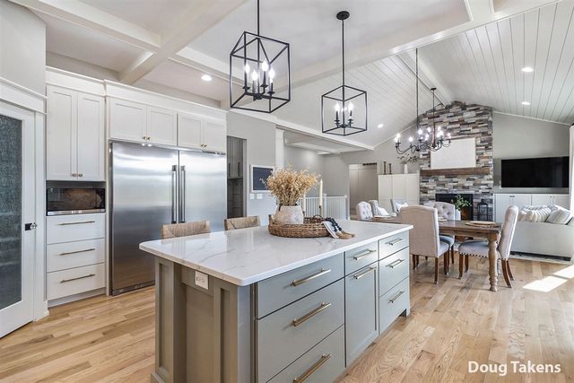 5356 Eagle Cove Drive, Hudsonville, MI 49426