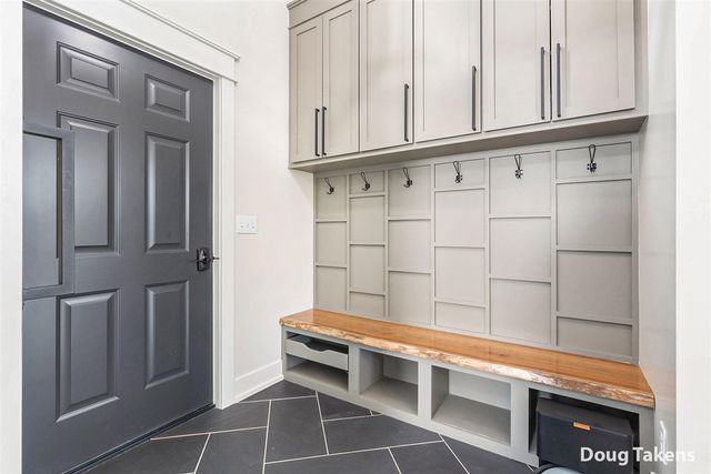 5356 Eagle Cove Drive, Hudsonville, MI 49426