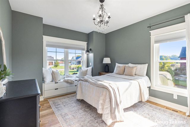 5356 Eagle Cove Drive, Hudsonville, MI 49426