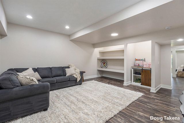 5356 Eagle Cove Drive, Hudsonville, MI 49426