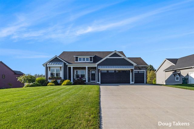 5356 Eagle Cove Drive, Hudsonville, MI 49426